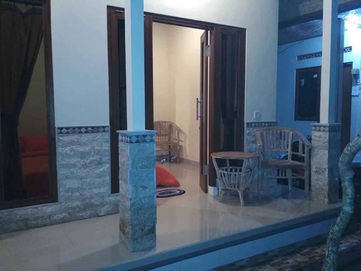 Artawa House Homestay *